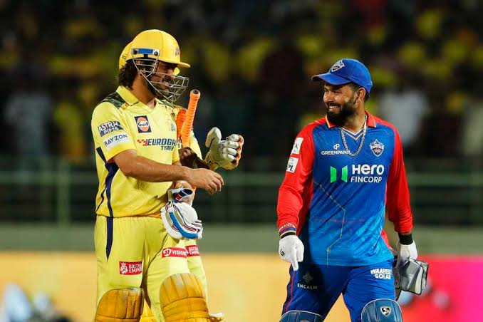 IPL 2025: MS Dhoni and Vijay Shankar's Record-breaking Struggles in CSK's Chase Against DC 2 IPL 2025: MS Dhoni and Vijay Shankar's Record-breaking Struggles in CSK's Chase Against DC
